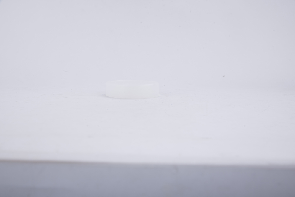 60g 100g 150g 180g 200g 250g Disc injiziert Farbe weiße runde Plastikgläser Großhandel